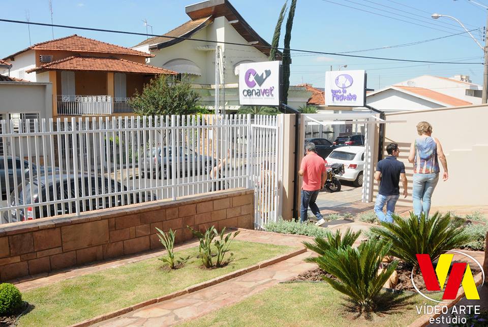Post do Instagram da Cenavet